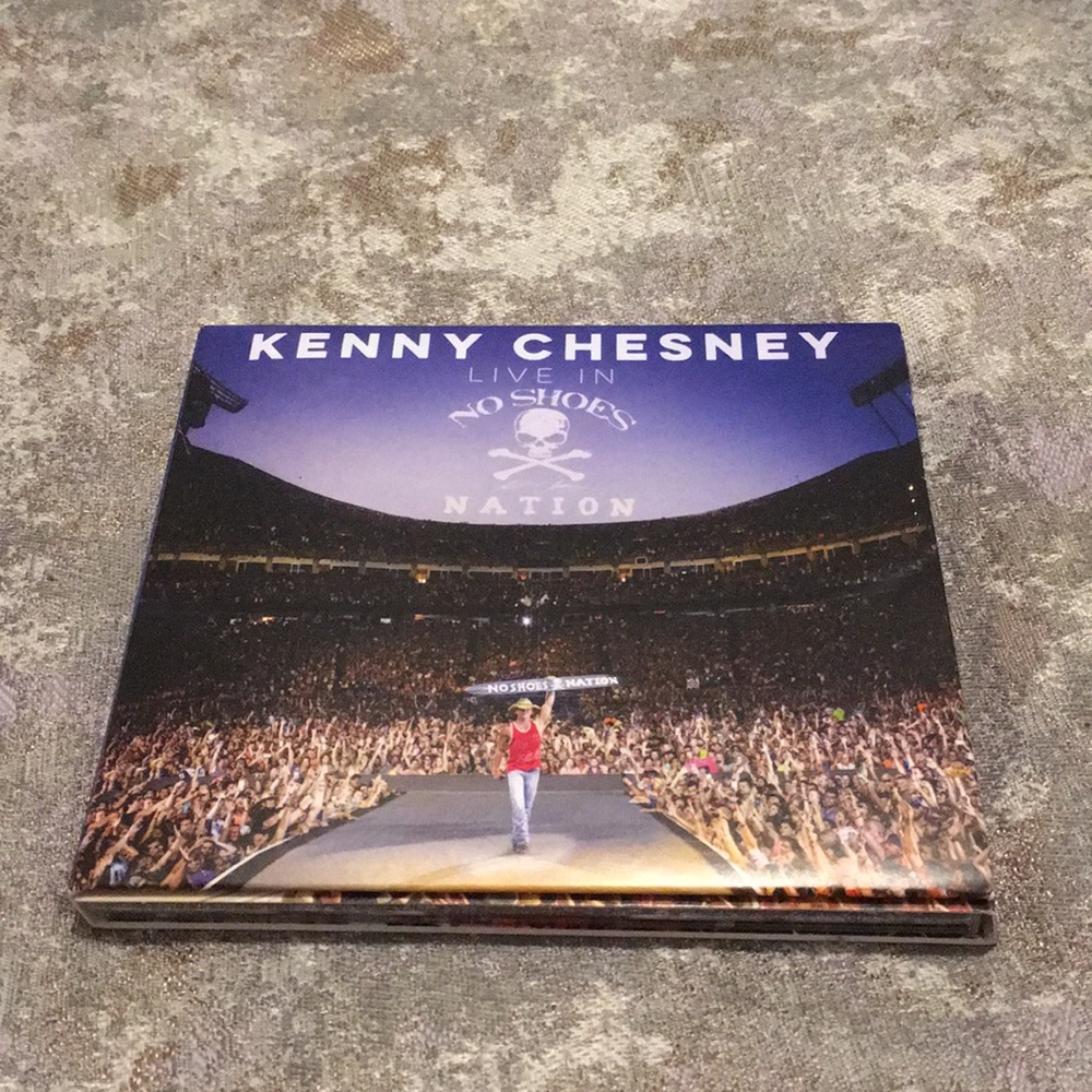 Kenny Chesney live no shoes nation CD